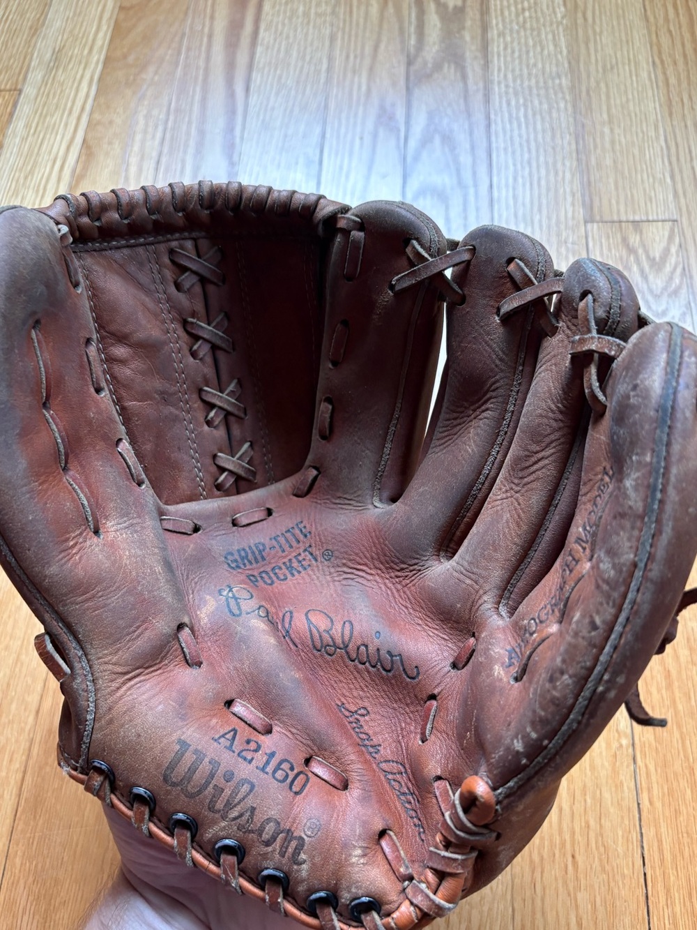 Wilson A2160 Baseball Glove Mitt Leather 11" Pail Blair Right Hand Thrower - Picture 2 of 6